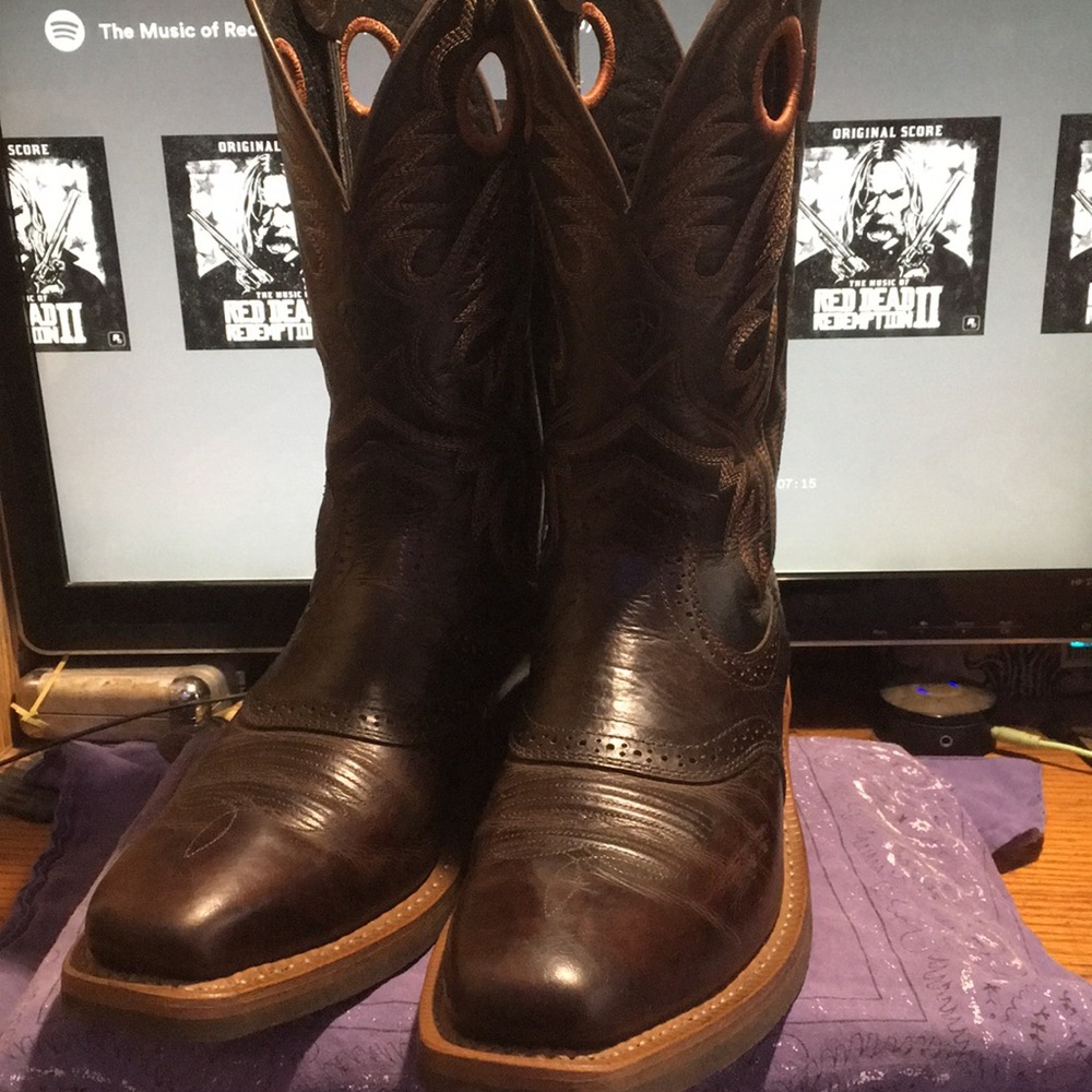 Ariat Heritage Roughstocks 8.5 D